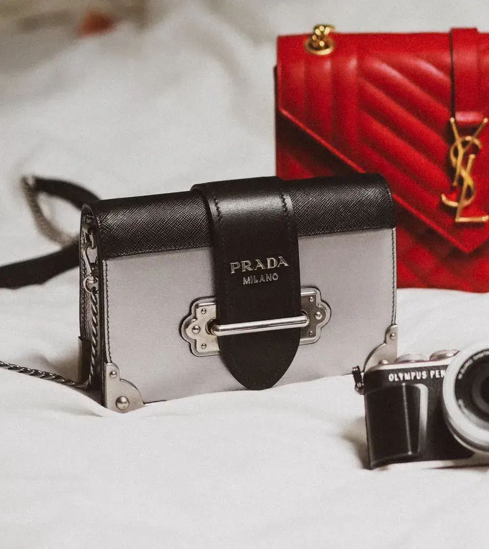 Foto 2 Prêt-à-porter: Luxusmode für den Alltag