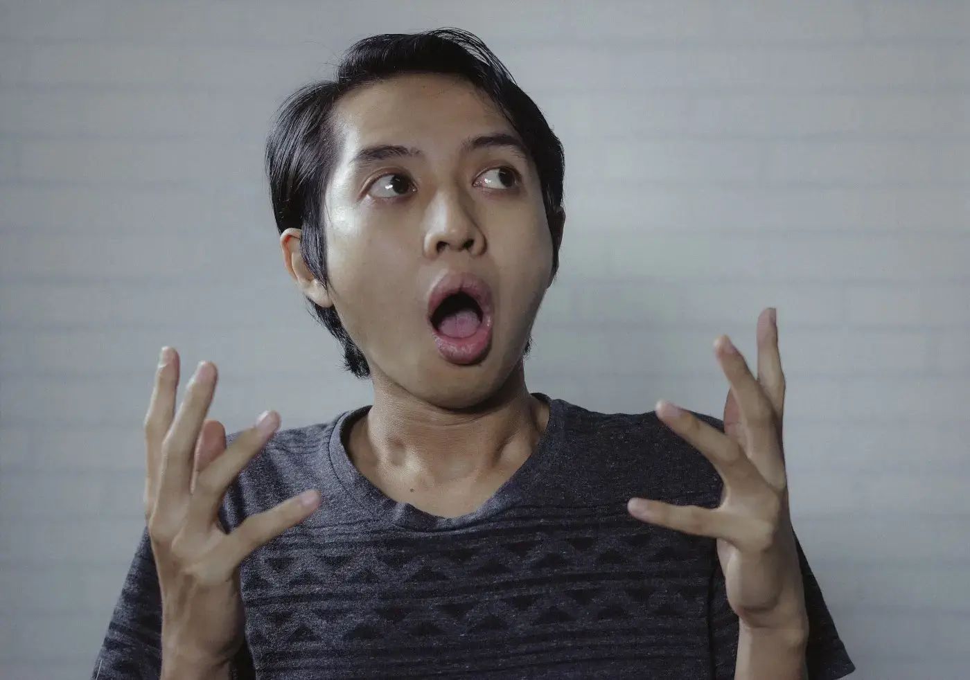 Foto 2 Mimik, Gestik und Posing - Was ist was?